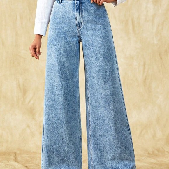 Light Wash Casual Womens Solid Wide Leg Jeans - Picture 3 of 5